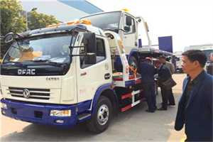 罗江汽车道路救援拖车价格